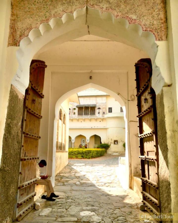 ฟอร์ท บาร์ลิ โฮเต็ล Hotel Barli ภายนอก รูปภาพ