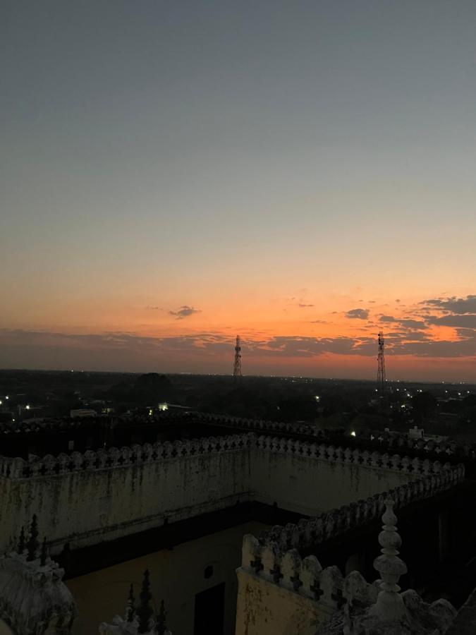 ฟอร์ท บาร์ลิ โฮเต็ล Hotel Barli ภายนอก รูปภาพ