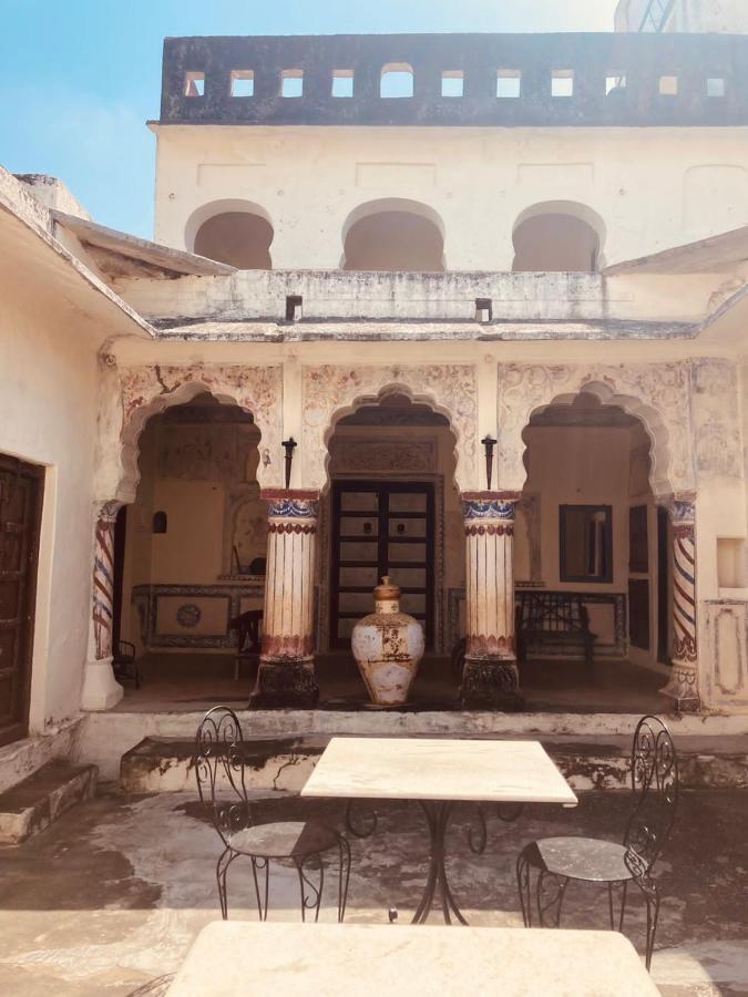 ฟอร์ท บาร์ลิ โฮเต็ล Hotel Barli ภายนอก รูปภาพ