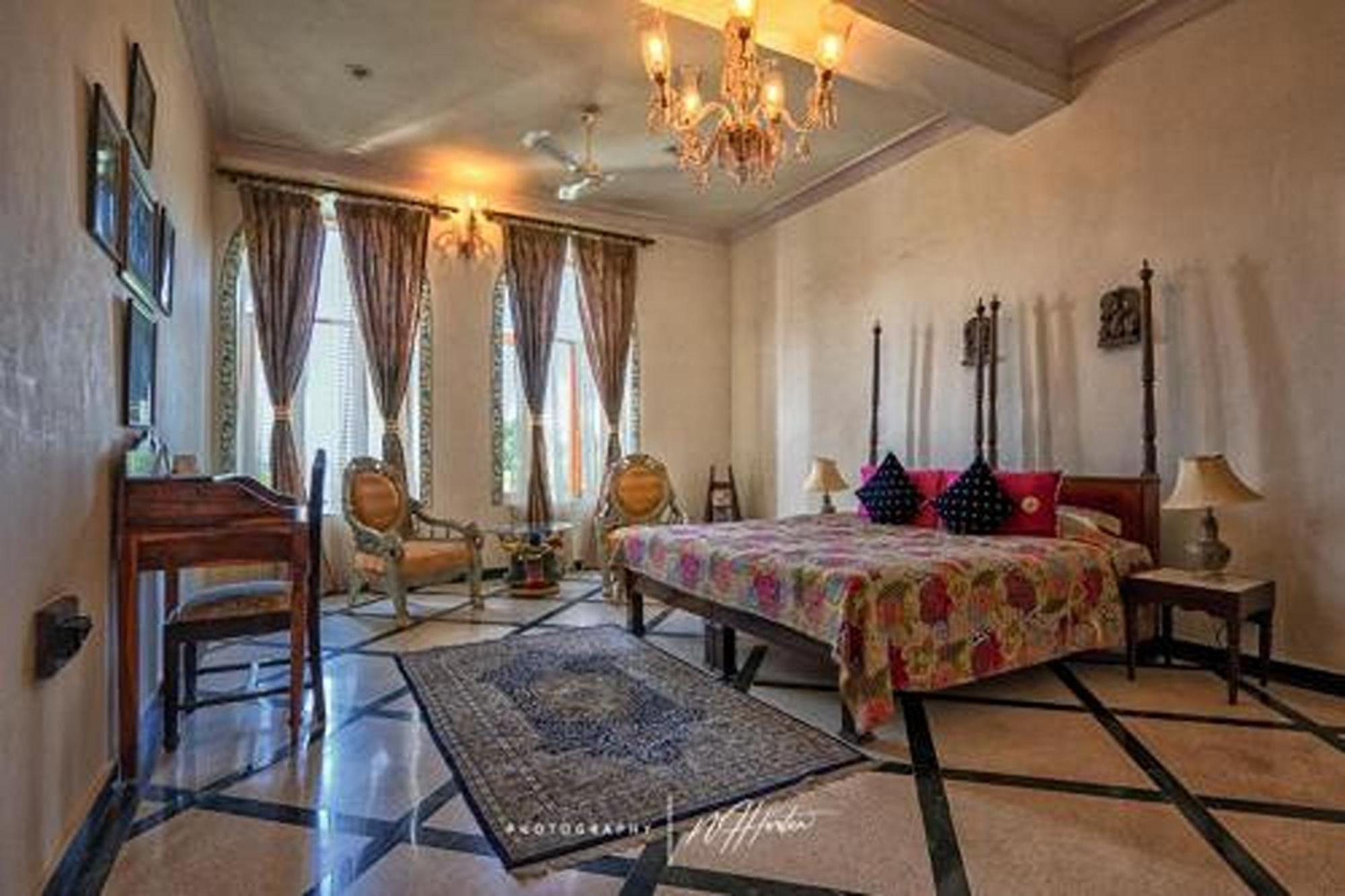 ฟอร์ท บาร์ลิ โฮเต็ล Hotel Barli ภายนอก รูปภาพ