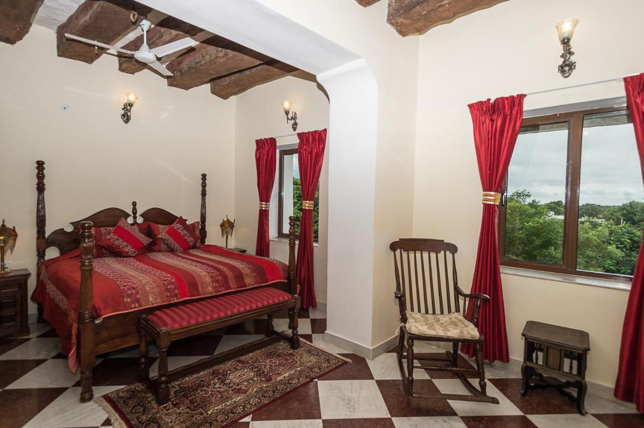 ฟอร์ท บาร์ลิ โฮเต็ล Hotel Barli ภายนอก รูปภาพ